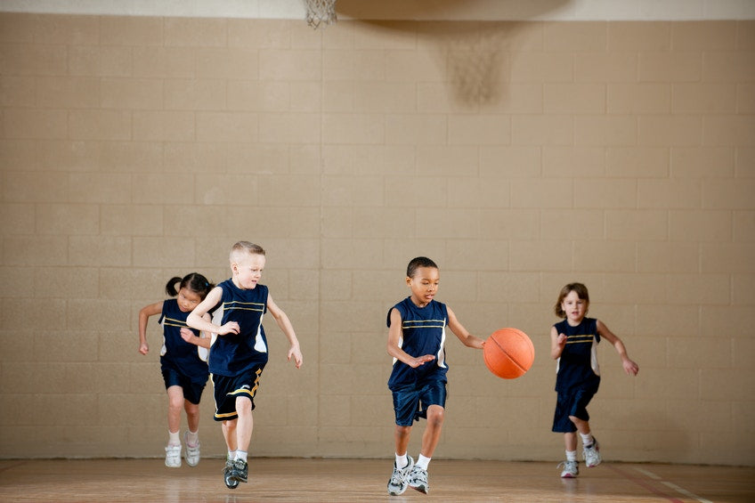 kids playing basketball